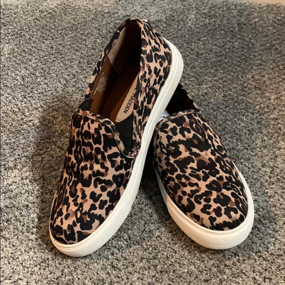 Steve Madden Symba Sneaker